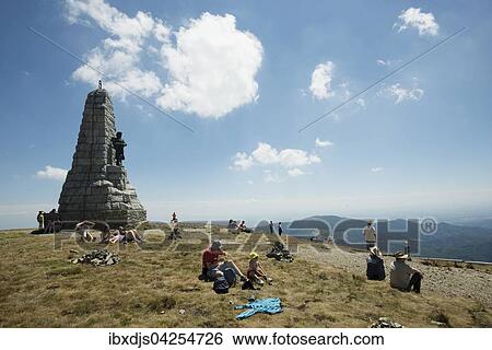 Gipfel des Grand Ballon, Grosser Belchen, Route des Cretes, Vogesen, Frankreich, Europa View Large Photo Image Stock Photograph - Gipfel des Grand Ballon, Grosser Belchen, Route des Cretes, Vogesen, Frankreich, Europa. Fotosearch