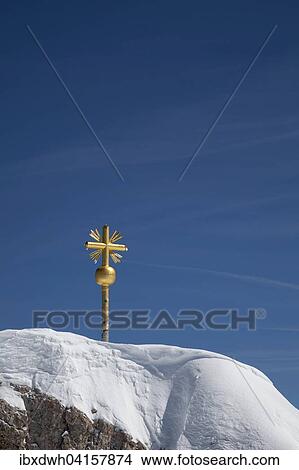 Gipfelkreuz auf der Zugspitze, Oberbayern, Bayern, Deutschland, Europa View Large Photo Image Picture - Gipfelkreuz auf der Zugspitze, Oberbayern, Bayern, Deutschland, Europa. Fotosearch