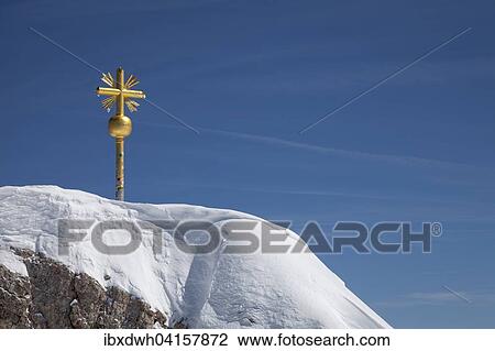 Gipfelkreuz auf der Zugspitze, Oberbayern, Bayern, Deutschland, Europa View Large Photo Image Stock Image - Gipfelkreuz auf der Zugspitze, Oberbayern, Bayern, Deutschland, Europa. Fotosearch