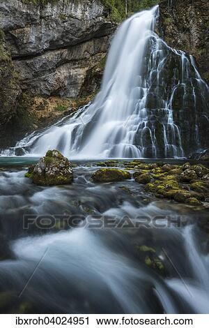Gollinger Wasserfall, Tennengau, Salzburg, Osterreich, Europa View Large Photo Image Stock Image - Gollinger Wasserfall, Tennengau, Salzburg, Osterreich, Europa. Fotosearch