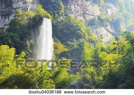 Grosser Wasserfall am Baofeng See, UNESCO-Weltkulturerbe, Wuling Yuan, Zhangjiajie Nationalpark, Provinz Hunan, China, Asien View Large Photo Image Stock Photo - Grosser Wasserfall am Baofeng See, UNESCO-Weltkulturerbe, Wuling Yuan, Zhangjiajie Nationalpark, Provinz Hunan, China, Asien. Fotosearch