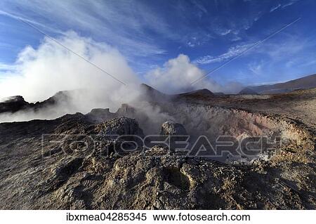 Heisse Quellen mit Schlammlochern und Dampf, Geysirfeld Sol de Manana, Altiplano, Bolivien, Sudamerika View Large Photo Image Stock Photography - Heisse Quellen mit Schlammlochern und Dampf, Geysirfeld Sol de Manana, Altiplano, Bolivien, Sudamerika. Fotosearch