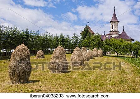 Heuschober vor Kloster Vorone? ¢, UNESCO Weltkulturerbe, Bucovina, Rumanien, Europa View Large Photo Image Stock Image - Heuschober vor Kloster Vorone? ¢, UNESCO Weltkulturerbe, Bucovina, Rumanien, Europa. Fotosearch