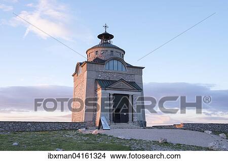 Picture - Kaiserin-Elisabeth-Gedachtniskirche oder Elisabethkirche auf Schneeberg, Puchberg am Schneeberg, Wiener Alpen, Niederosterreich, Osterreich, Europa. Fotosearch