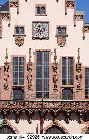 Kaiserstatuen und Romerbalkon an Fassade vom Romer, Romerberg, Altstadt, Frankfurt am Main, Hessen, Deutschland, Europa View Large Photo Image Stock Photograph - Kaiserstatuen und Romerbalkon an Fassade vom Romer, Romerberg, Altstadt, Frankfurt am Main, Hessen, Deutschland, Europa. Fotosearch