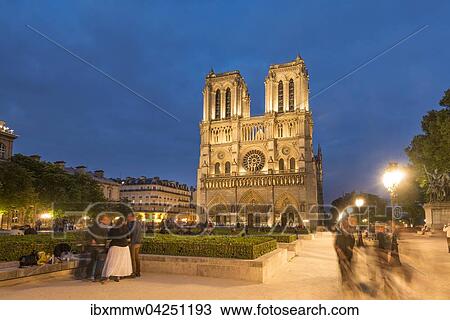 Kathedrale Notre Dame bei Dammerung, Westfassade, Ile de la Cite, Paris, Region Ile-de-France, Frankreich, Europa View Large Photo Image Stock Image - Kathedrale Notre Dame bei Dammerung, Westfassade, Ile de la Cite, Paris, Region Ile-de-France, Frankreich, Europa. Fotosearch