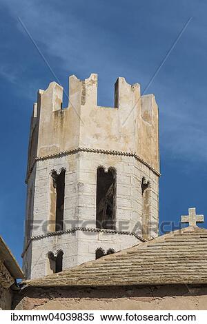 Kirche Saint-Dominque in der Altstadt, Bonifacio, Korsika, Frankreich, Europa View Large Photo Image Stock Photography - Kirche Saint-Dominque in der Altstadt, Bonifacio, Korsika, Frankreich, Europa. Fotosearch
