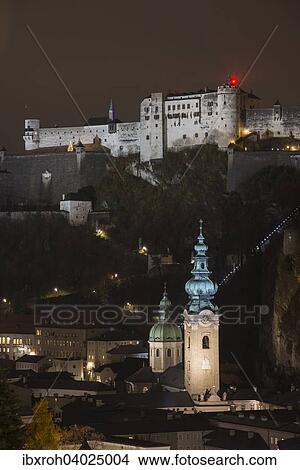 Picture - Kirche St. Peter und Festung Hohensalzburg, Nachtaufnahme, Salzburg, Osterreich, Europa. Fotosearch