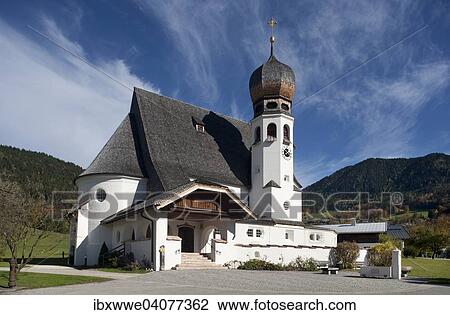 Kirche zur Heiligen Familie in Oberau, Berchtesgadener Land, Oberbayern, Bayern, Deutschland, Europa View Large Photo Image Stock Image - Kirche zur Heiligen Familie in Oberau, Berchtesgadener Land, Oberbayern, Bayern, Deutschland, Europa. Fotosearch