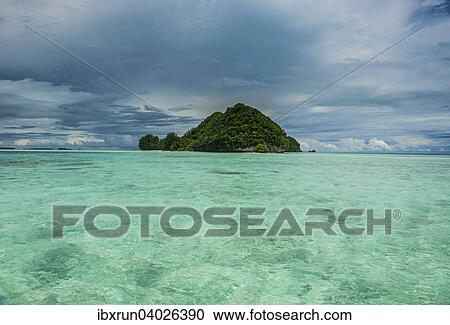 Kleine Insel, Chelbacheb-Inseln, auch Rock Islands, Palau, Mikronesien, Ozeanien View Large Photo Image Stock Image - Kleine Insel, Chelbacheb-Inseln, auch Rock Islands, Palau, Mikronesien, Ozeanien. Fotosearch