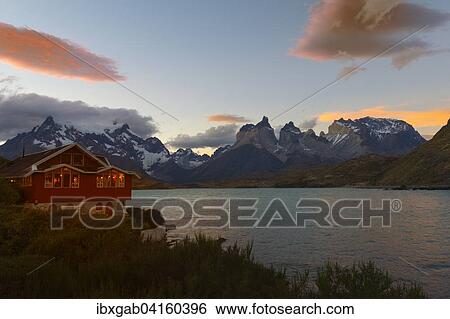 Lago Pehoe und Hosteria Pehoe, Nationalpark Torres del Paine, Patagonien, Chile, Sudamerika View Large Photo Image Stock Photograph - Lago Pehoe und Hosteria Pehoe, Nationalpark Torres del Paine, Patagonien, Chile, Sudamerika. Fotosearch