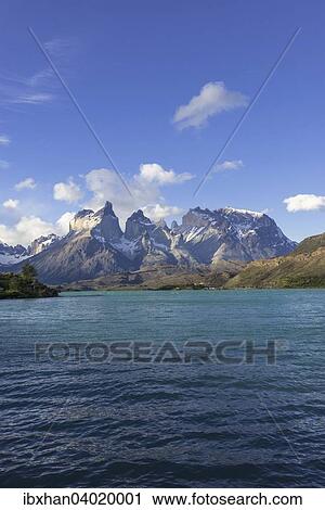Lago Pehoe und Paine Grande Massiv, Torres del Paine Nationalpark, Region de Magallanes y de la Antartica Chilena, Chile, Sudamerika View Large Photo Image Stock Image - Lago Pehoe und Paine Grande Massiv, Torres del Paine Nationalpark, Region de Magallanes y de la Antartica Chilena, Chile, Sudamerika. Fotosearch