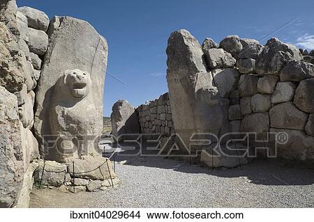 Lowentor, Ruinen der Hethiterstadt Hattusa, bei Bogazkale, Provinz Corum, Turkei, Asien View Large Photo Image Picture - Lowentor, Ruinen der Hethiterstadt Hattusa, bei Bogazkale, Provinz Corum, Turkei, Asien. Fotosearch