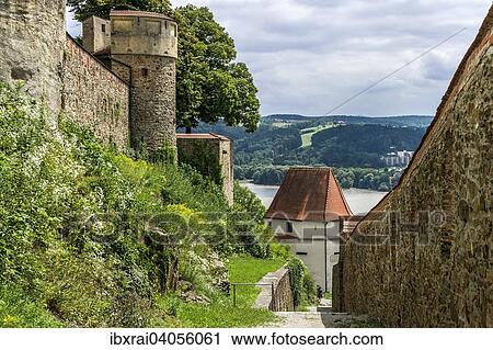 Ludwigssteig, Burg Veste Oberhaus, Passau, Niederbayern, Bayern, Deutschland, Europa View Large Photo Image Stock Image - Ludwigssteig, Burg Veste Oberhaus, Passau, Niederbayern, Bayern, Deutschland, Europa. Fotosearch