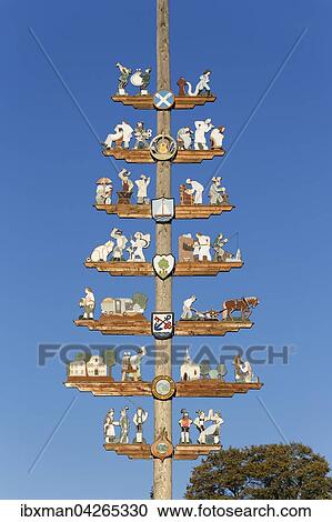 Maibaum in Feldwies, Gemeinde Ubersee, Chiemgau, Oberbayern, Bayern, Deutschland, Europa View Large Photo Image Stock Image - Maibaum in Feldwies, Gemeinde Ubersee, Chiemgau, Oberbayern, Bayern, Deutschland, Europa. Fotosearch