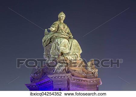 Maria Theresia Denkmal, Maria-Theresien-Platz, Innere Stadt, Wien, Osterreich, Europa View Large Photo Image Stock Image - Maria Theresia Denkmal, Maria-Theresien-Platz, Innere Stadt, Wien, Osterreich, Europa. Fotosearch
