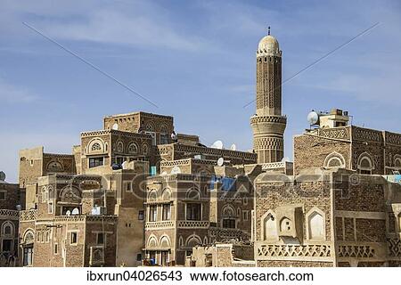 Stock Image - Minarett in der Altstadt von Sana'a, UNESCO Weltkulturerbe, Sana'a, Jemen, Asien. Fotosearch