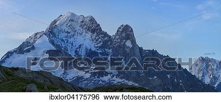 Mont Blanc am Morgen, Frankreich, Europa View Large Photo Image Stock Photograph - Mont Blanc am Morgen, Frankreich, Europa. Fotosearch