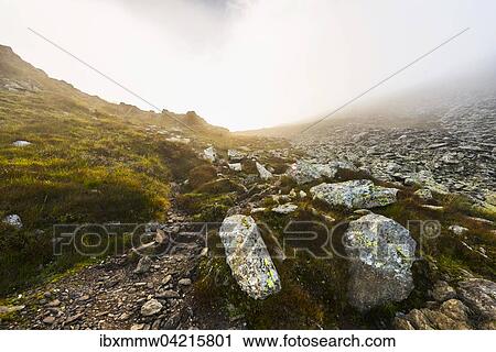 Nebel zieht auf, Rohrmoos-Untertal, Schladminger Tauern, Steiermark, Alpen, Osterreich, Europa View Large Photo Image Stock Image - Nebel zieht auf, Rohrmoos-Untertal, Schladminger Tauern, Steiermark, Alpen, Osterreich, Europa. Fotosearch