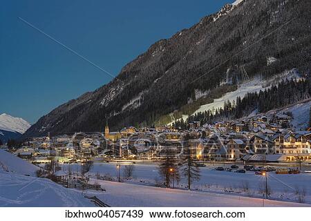 Ortsansicht, Wintersportzentrum, Nachtaufnahme, Ischgl, Paznaun, Tirol, Osterreich, Europa View Large Photo Image Stock Photo - Ortsansicht, Wintersportzentrum, Nachtaufnahme, Ischgl, Paznaun, Tirol, Osterreich, Europa. Fotosearch