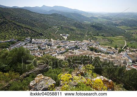 Ortsansicht, Zahara de la Sierra, Weisse Dorfer, Andalusien, Spanien, Europa View Large Photo Image Stock Image - Ortsansicht, Zahara de la Sierra, Weisse Dorfer, Andalusien, Spanien, Europa. Fotosearch