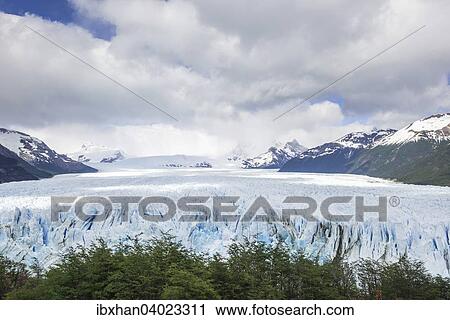 Perito-Moreno-Gletscher, Nationalpark Los Glaciares, Santa Cruz, Argentina View Large Photo Image Stock Image - Perito-Moreno-Gletscher, Nationalpark Los Glaciares, Santa Cruz, Argentina. Fotosearch