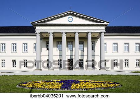 Peter-Friedrich-Ludwigs-Hospital, heute Kulturzentrum PFL mit Stadtbibliothek, Musikschule, Musik- und Literaturhaus, Oldenburg, Niedersachsen, Deutschland, Europa View Large Photo Image Stock Image - Peter-Friedrich-Ludwigs-Hospital, heute Kulturzentrum PFL mit Stadtbibliothek, Musikschule, Musik- und Literaturhaus, Oldenburg, Niedersachsen, Deutschland, Europa. Fotosearch