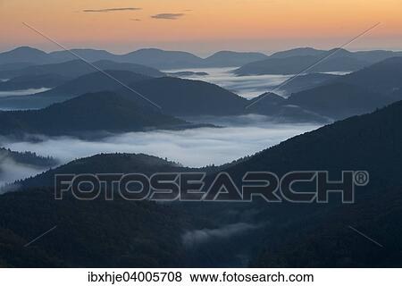 Stock Photo - Pfalzer Wald, von der Burgruine Wegelnburg, Dahner Felsenland, Dahn, Pfalz, Rheinland-Pfalz, Deutschland, Europa. Fotosearch