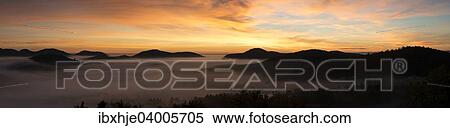 Stock Photography - Pfalzer Wald, von der Burgruine Lindelbrunn, Dahner Felsenland, Dahn, Pfalz, Rheinland-Pfalz, Deutschland, Europa. Fotosearch