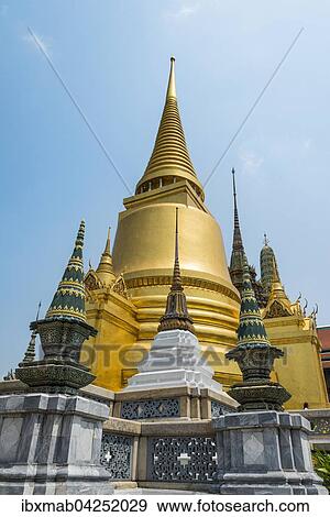 Phra Sri Rattana Chedi, Wat Phra Kaeo Tempel, Konigspalast, Bangkok, Zentralthailand, Thailand, Asien View Large Photo Image Stock Photo - Phra Sri Rattana Chedi, Wat Phra Kaeo Tempel, Konigspalast, Bangkok, Zentralthailand, Thailand, Asien. Fotosearch