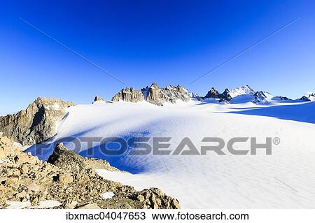 Plateau du Trient mit Tete Blanche und Petite Fourche, Mont-Blanc-Massiv, Alpen, Wallis, Schweiz, Europa View Large Photo Image Stock Image - Plateau du Trient mit Tete Blanche und Petite Fourche, Mont-Blanc-Massiv, Alpen, Wallis, Schweiz, Europa. Fotosearch
