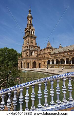 Stock Image - Plaza de Espana, Sevilla, Andalusien, Spanien, Europa. Fotosearch