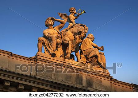 Prunkvolle Figuren auf dem Postamt, 1887, Gorlitz, Oberlausitz, Sachsen, Deutschland, Europa View Large Photo Image Stock Image - Prunkvolle Figuren auf dem Postamt, 1887, Gorlitz, Oberlausitz, Sachsen, Deutschland, Europa. Fotosearch