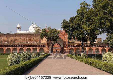 Rotes Fort, Festung, Agra, Uttar Pradesh, Indien, Asien View Large Photo Image Stock Photo - Rotes Fort, Festung, Agra, Uttar Pradesh, Indien, Asien. Fotosearch