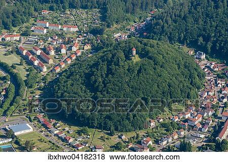 Stock Photo - Ruine Scharfenburg, Hohenburg uber der Stadt, Ruhla, Thuringer Wald, Thuringen, Deutschland, Europa. Fotosearch