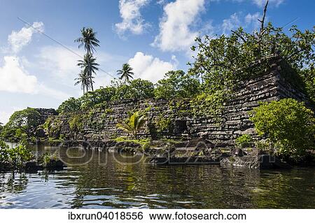 Stock Photograph - Ruinen der antiken Stadt Nan Madol, Pohnpei, Mikronesien, Central Pacific, Ozeanien. Fotosearch