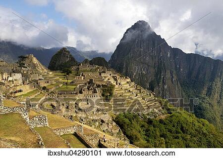 Ruinenstadt, Inkastadt Machu Picchu, hinten Berg Huayna Picchu, UNESCO-Weltkulturerbe, Urubambatal, Provinz Cusco, Peru, Sudamerika View Large Photo Image Stock Image - Ruinenstadt, Inkastadt Machu Picchu, hinten Berg Huayna Picchu, UNESCO-Weltkulturerbe, Urubambatal, Provinz Cusco, Peru, Sudamerika. Fotosearch