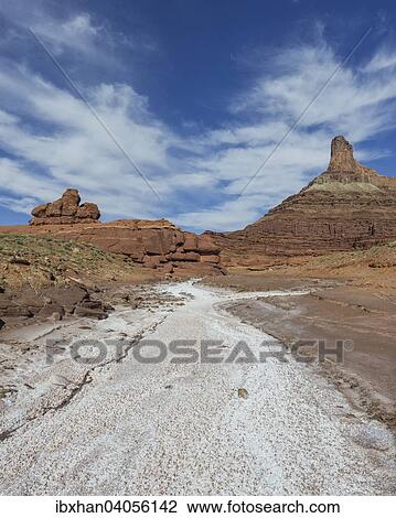 Salzablagerungen in einem ausgetrockneten Flussbett, Potash Road, Moab, Utah, USA, Nordamerika View Large Photo Image Stock Image - Salzablagerungen in einem ausgetrockneten Flussbett, Potash Road, Moab, Utah, USA, Nordamerika. Fotosearch