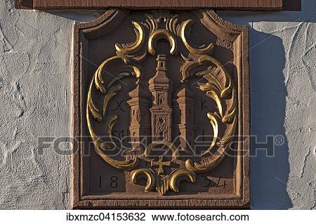 Sandsteinrelief vom alten Stadtwappen von Ettenheim an einer Hausfassade, Ettenheim, Baden-Wurttemberg, Deutschland, Europa View Large Photo Image Stock Image - Sandsteinrelief vom alten Stadtwappen von Ettenheim an einer Hausfassade, Ettenheim, Baden-Wurttemberg, Deutschland, Europa. Fotosearch