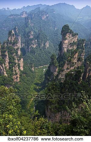 Sandsteinturme, in den Bergen von Zhangjiajie, Wulingyuan National Park, Hunan Provinz, China, Asien View Large Photo Image Stock Photograph - Sandsteinturme, in den Bergen von Zhangjiajie, Wulingyuan National Park, Hunan Provinz, China, Asien. Fotosearch