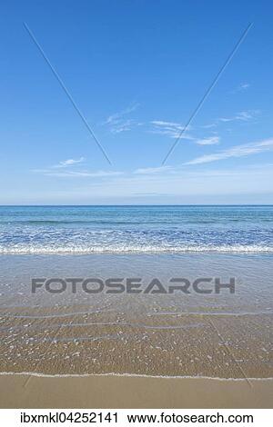 Stock Image - Sandstrand, White Rock Beach am Nordatlantik, County Antrim, Nordirland Vereinigtes Konigreich. Fotosearch