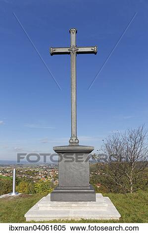 Schwarzes Kreuz von 1898 zur Erinnerung an die Ermordung der Kaiserin Elisabeth, Drassburg, Nordburgenland, Burgenland, Osterreich, Europa View Large Photo Image Stock Photography - Schwarzes Kreuz von 1898 zur Erinnerung an die Ermordung der Kaiserin Elisabeth, Drassburg, Nordburgenland, Burgenland, Osterreich, Europa. Fotosearch