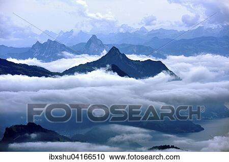 Stock Image - Sicht vom Pilatus auf Kleiner Mythen und Grosser Mythen, Kriens, Kanton Luzern, Schweiz, Europa. Fotosearch
