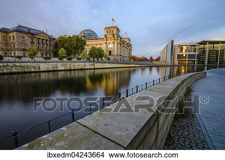 Spree und das Reichstagsgebaude, Sitz des Deutschen Bundestages, Morgenlicht, Berlin, Deutschland, Europa View Large Photo Image Picture - Spree und das Reichstagsgebaude, Sitz des Deutschen Bundestages, Morgenlicht, Berlin, Deutschland, Europa. Fotosearch