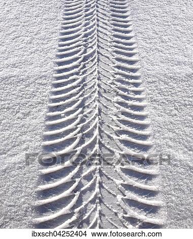 Spur eines Autoreifens im Schnee, Bayern, Deutschland, Europa View Large Photo Image Picture - Spur eines Autoreifens im Schnee, Bayern, Deutschland, Europa. Fotosearch