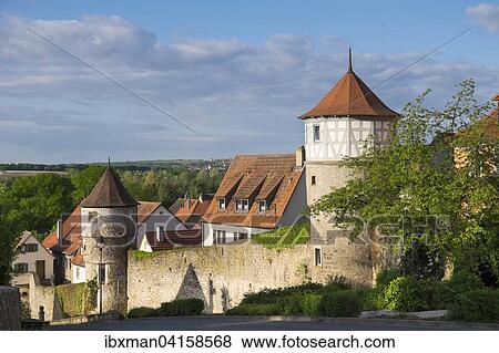 Stock Photo - Stadtmauer mit Rundturmen, Dettelbach, Mainfranken, Unterfranken, Franken, Bayern, Deutschland, Europa. Fotosearch