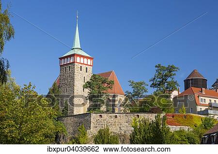 Stadtmauer nahe der Spree mit Michaeliskirche und Wasserturm, Bautzen, Sachsen, Deutschland, Europa View Large Photo Image Stock Image - Stadtmauer nahe der Spree mit Michaeliskirche und Wasserturm, Bautzen, Sachsen, Deutschland, Europa. Fotosearch