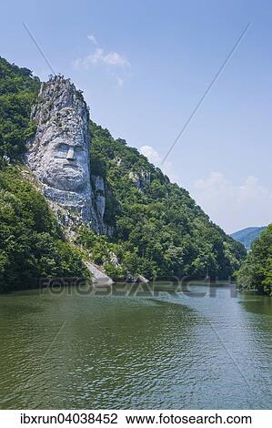 Statue des Decebalus, Naturpark Eisernes Tor, Donautal, Rumanien, Europa View Large Photo Image Stock Image - Statue des Decebalus, Naturpark Eisernes Tor, Donautal, Rumanien, Europa. Fotosearch