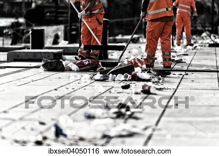 Strassenkehrer bei der Arbeit, Hamburg, Deutschland, Europa View Large Photo Image Stock Photograph - Strassenkehrer bei der Arbeit, Hamburg, Deutschland, Europa. Fotosearch