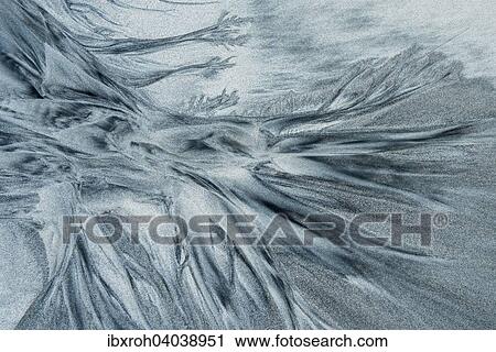 Stock Image - Strukturen im Sand, Lofoten, Norwegen, Europa. Fotosearch